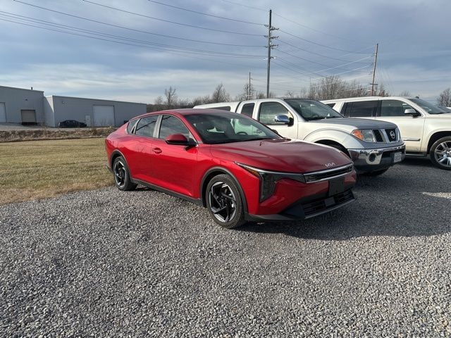 2025 Kia K4 EX's photo