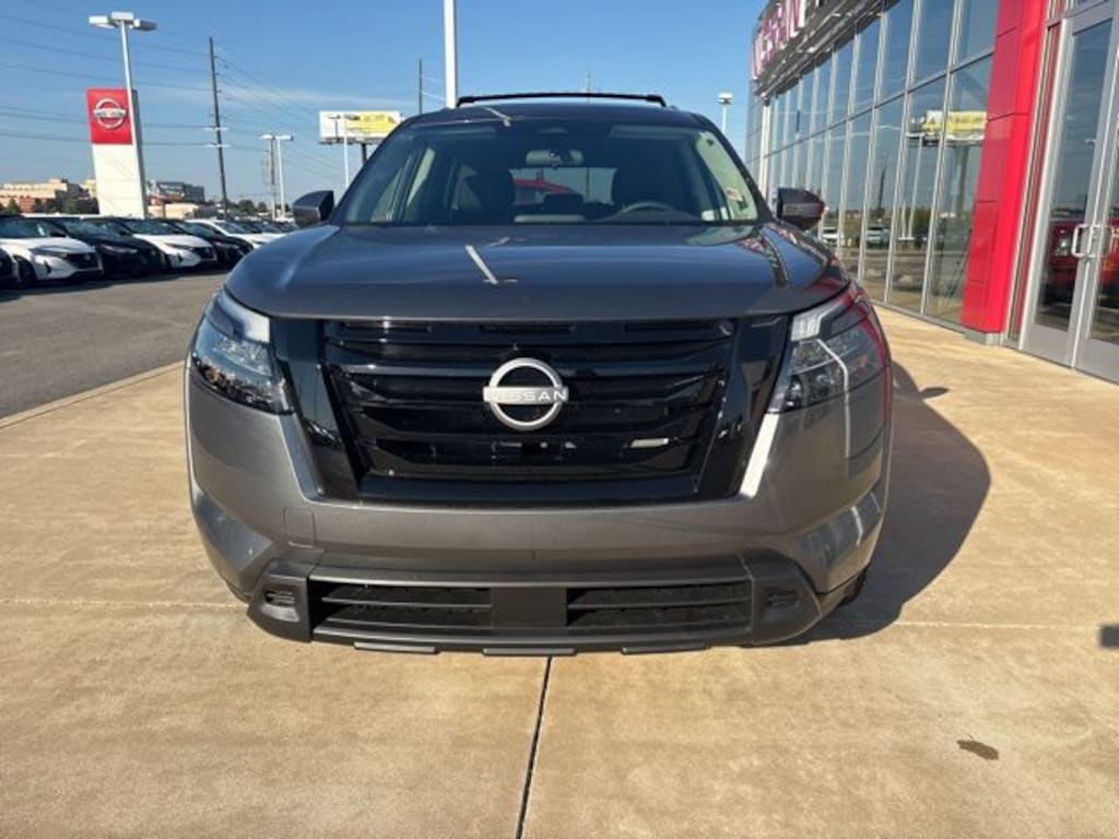 New 2025 Nissan Pathfinder SV SUV