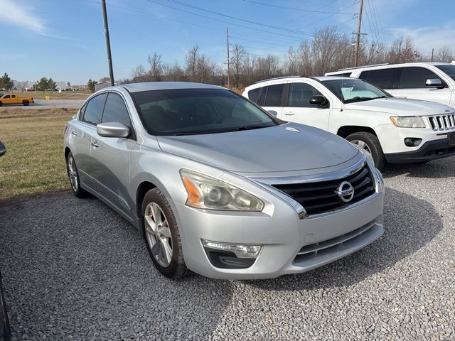 2014 Nissan Altima SV's photo