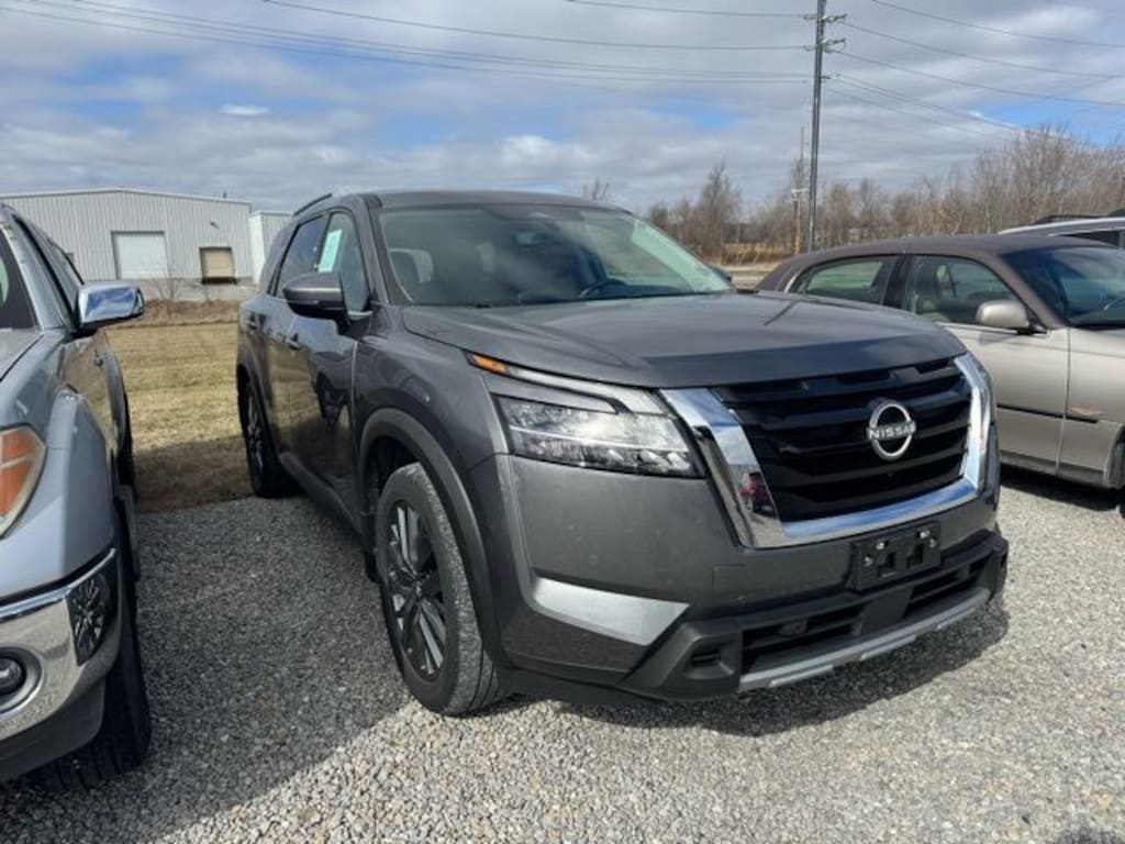 Certified 2024 Nissan Pathfinder SL SUV