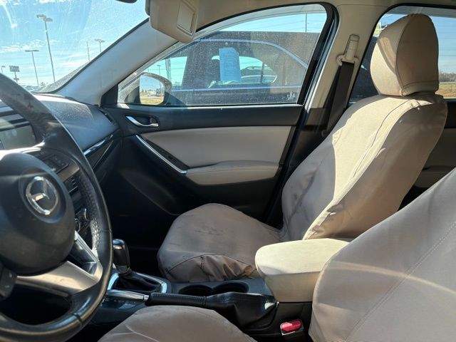 2015 Mazda CX-5 Grand Touring photo 2