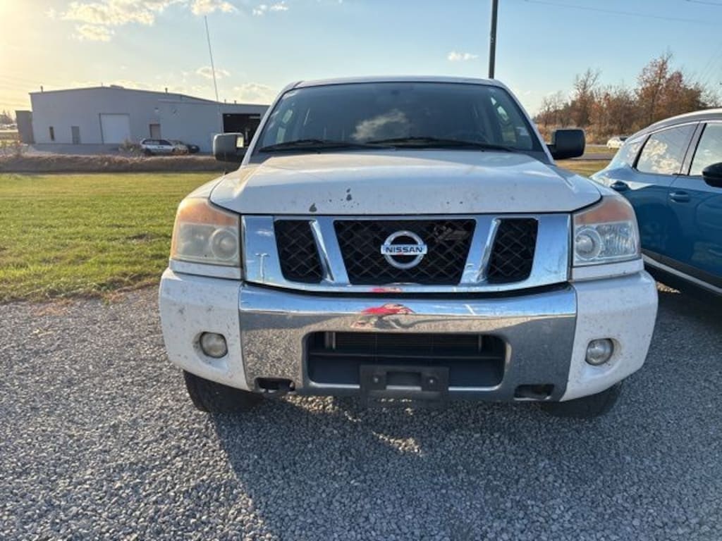 Used 2011 Nissan Titan Truck Crew Cab