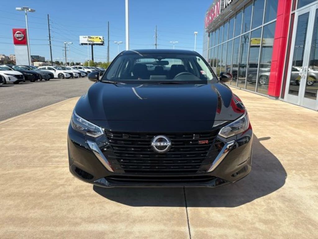 New 2025 Nissan Sentra SR Sedan