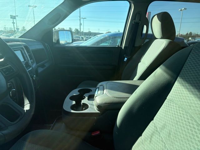 2015 Ram 1500 Tradesman Express photo 4