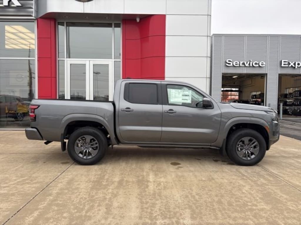 New 2026 Nissan Frontier SV Truck Crew Cab