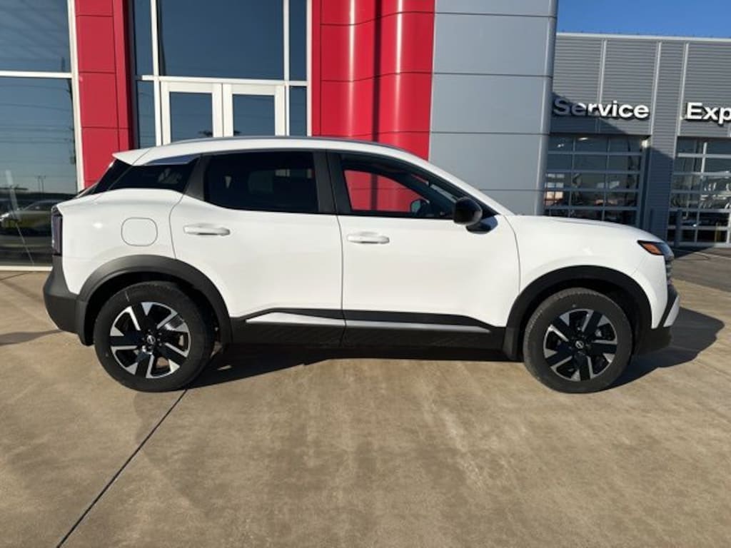 New 2026 Nissan Kicks SV SUV