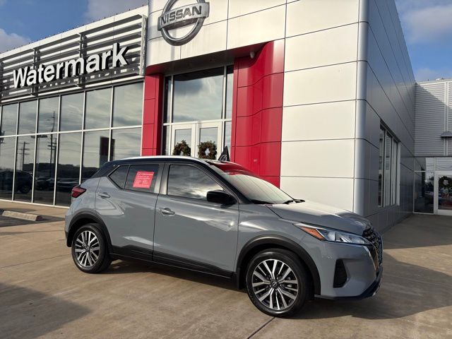 2023 Nissan Kicks SV