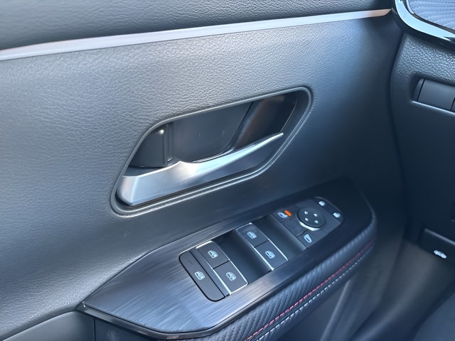 2026 Nissan KICKS SR AWD - Photo 11