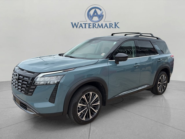 2026 Nissan Pathfinder Platinum 4WD's photo
