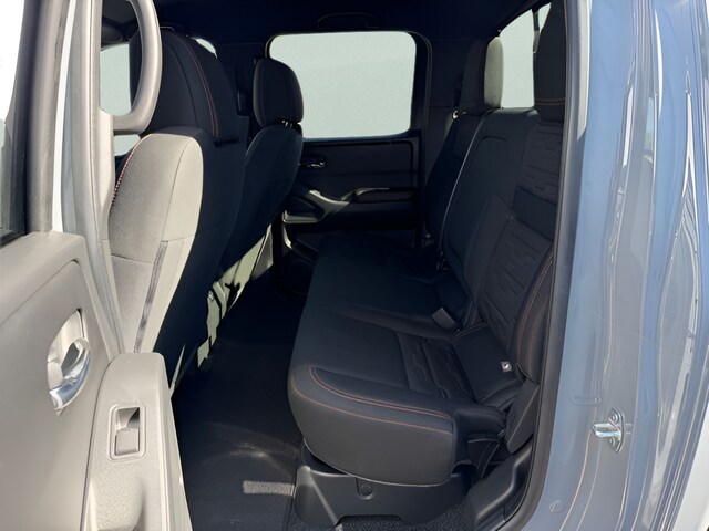 2025 Nissan Frontier PRO-4X - Photo 29