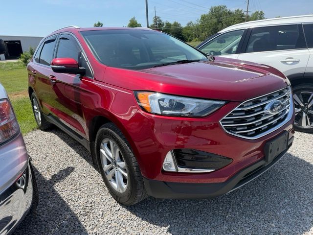 2019 Ford Edge SEL's photo