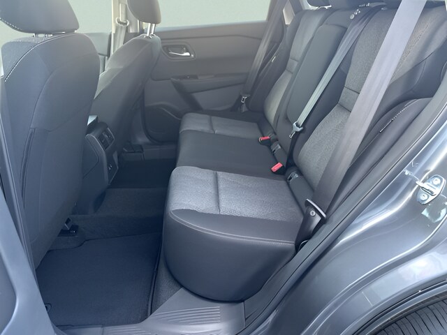 2026 Nissan Rogue SV - Photo 32