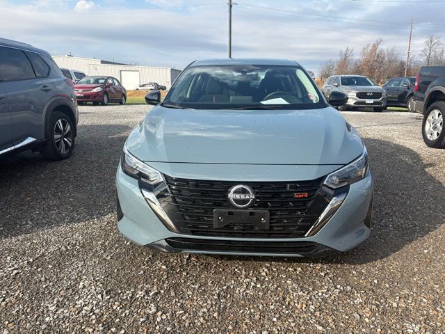 2024 Nissan Sentra SR photo 3