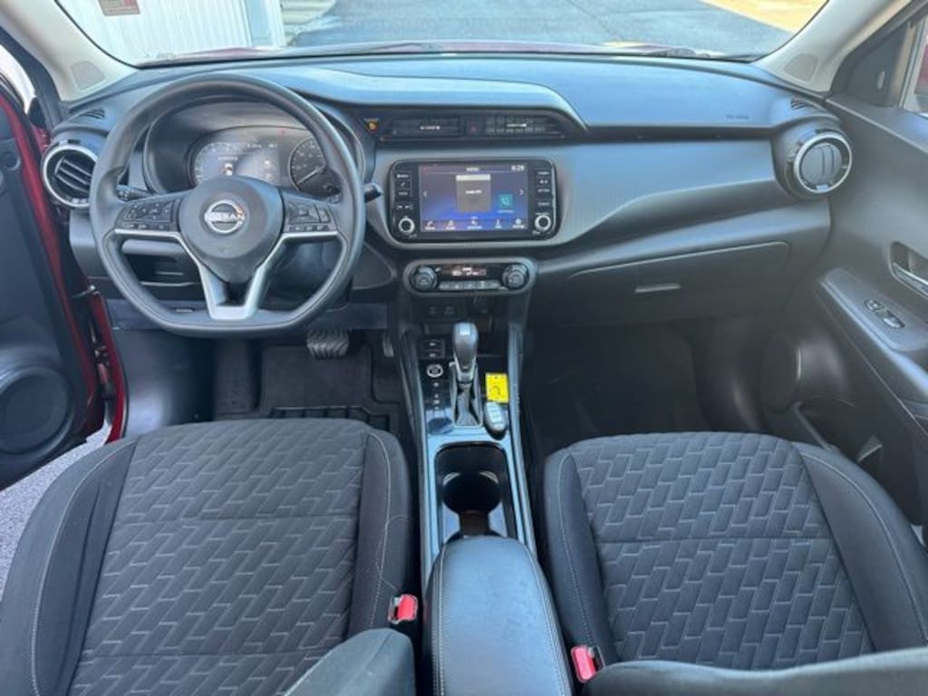 Used 2022 Nissan Kicks SV SUV