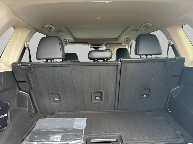 2026 Nissan Rogue Platinum - Photo 29