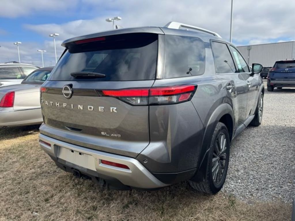 Certified 2024 Nissan Pathfinder SL SUV