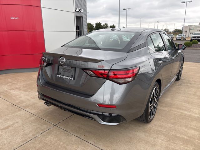 2025 Nissan Sentra SR photo 4