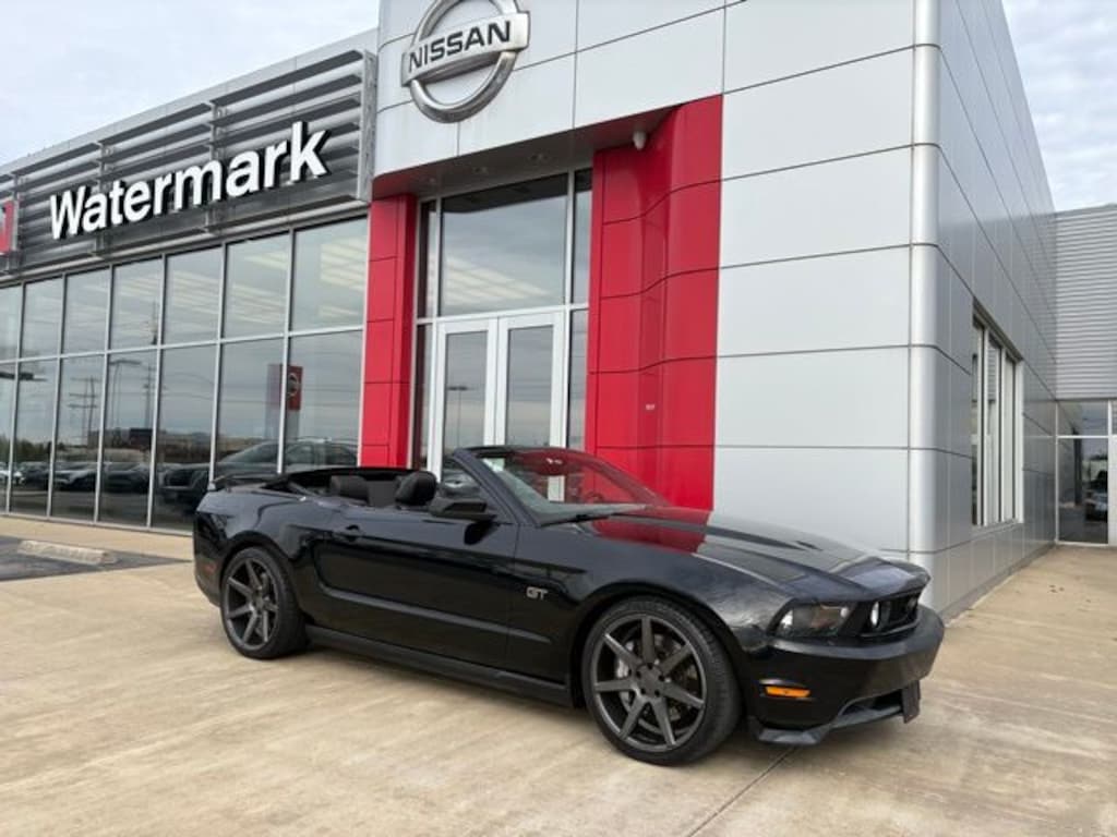 Used 2010 Ford Mustang Convertible