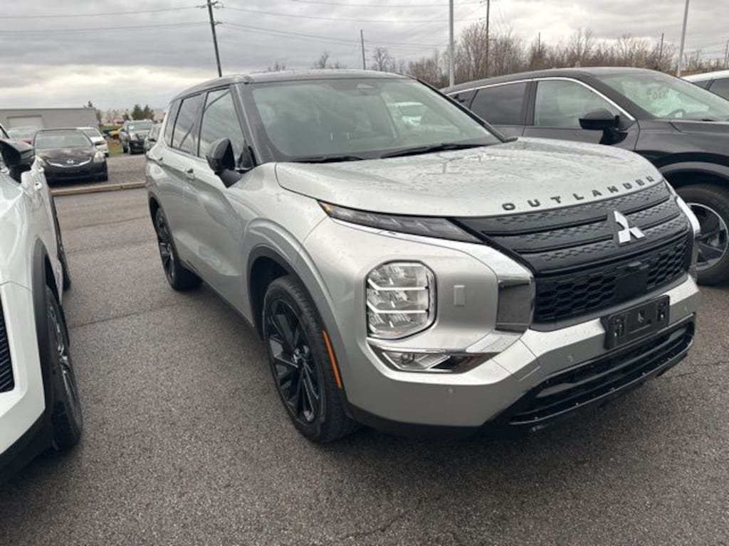 Used 2023 Mitsubishi Outlander SEL Black Edition SUV