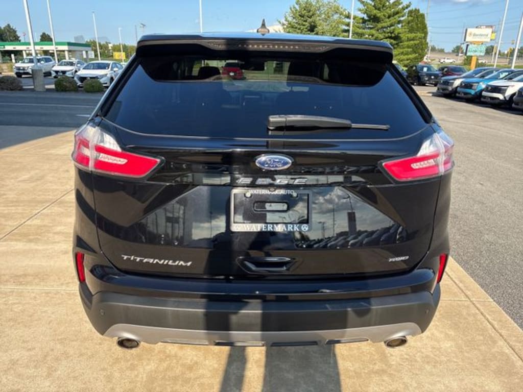 Used 2022 Ford Edge Titanium SUV