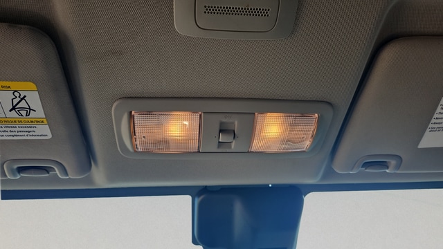 2024 Nissan Frontier SV - Photo 11