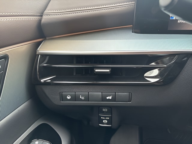 2026 Nissan Murano Platinum - Photo 13