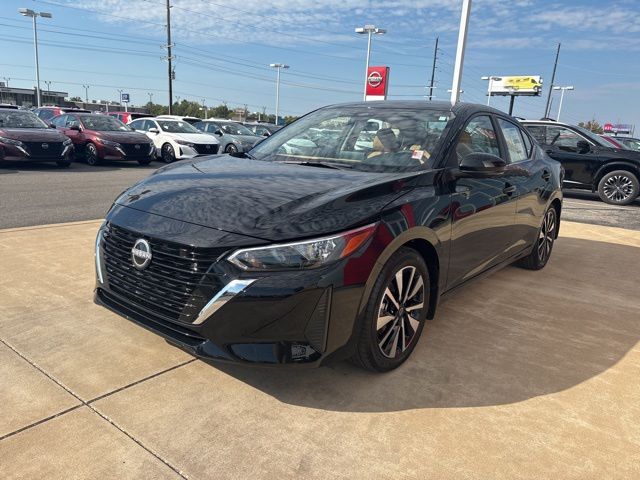 2025 Nissan Sentra SV photo 4