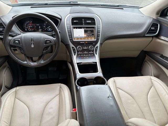 2018 Lincoln MKX Reserve photo 2
