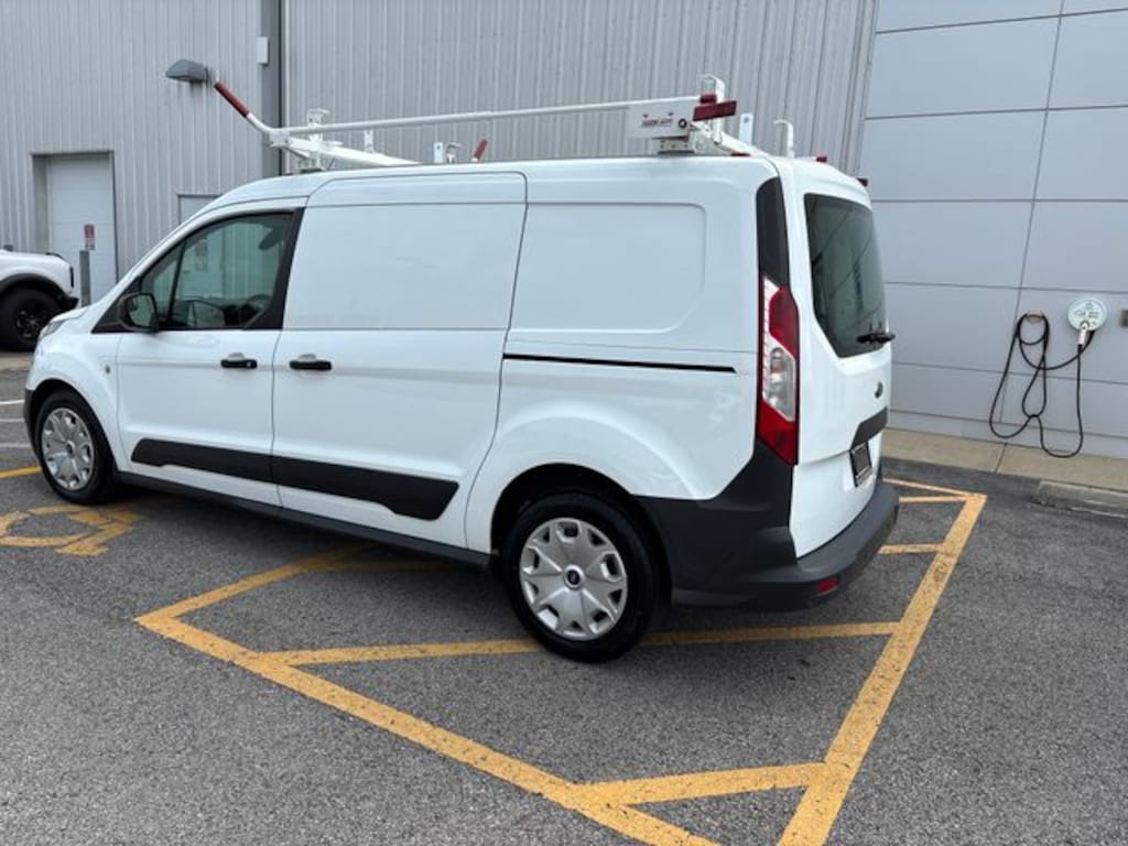 Used 2017 Ford Transit Connect XL w/Rear Liftgate Van