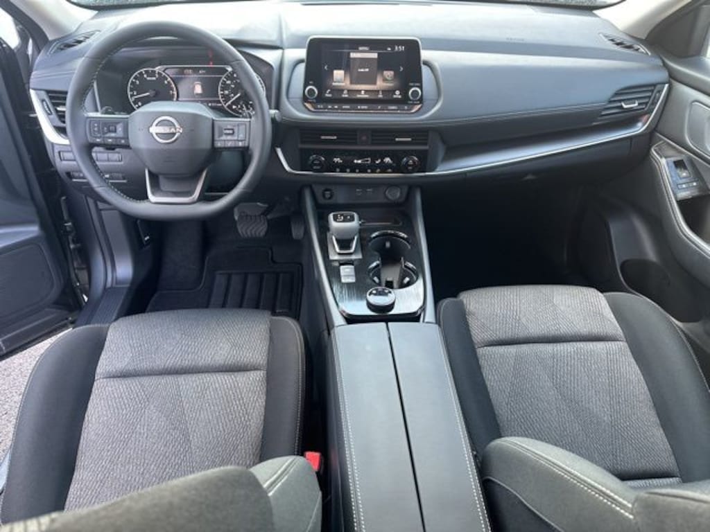 New 2026 Nissan Rogue SV SUV