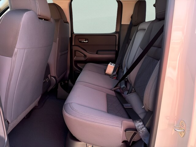 2026 Nissan Frontier SV - Photo 10