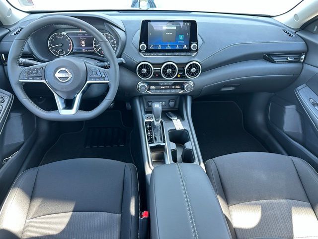 2025 Nissan Sentra SV photo 2