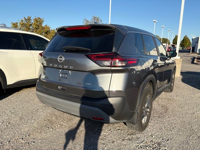 2023 Nissan Rogue S photo 4