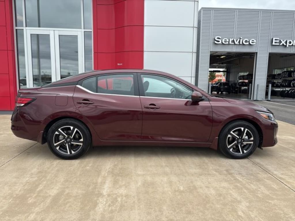 New 2025 Nissan Sentra SV Sedan