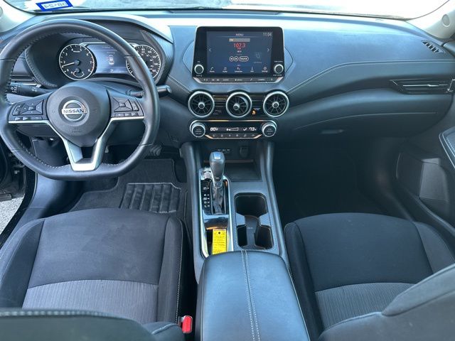 Used 2020 Nissan Sentra SV with VIN 3N1AB8CVXLY216410 for sale in Marion, IL