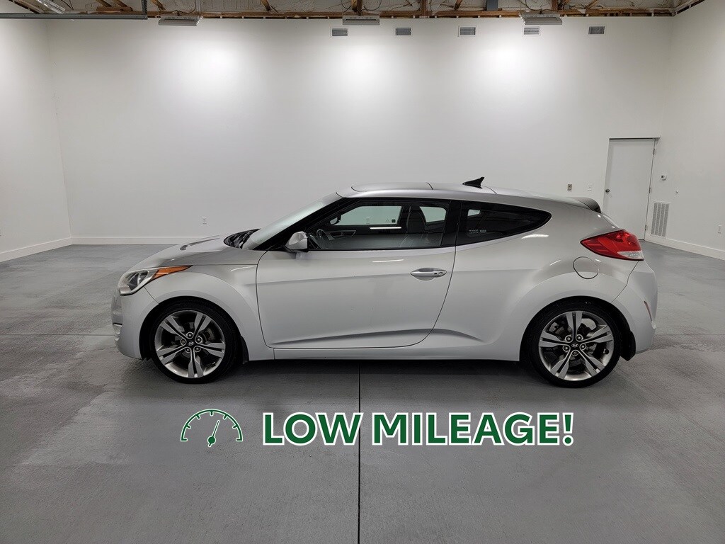 Used 2012 Hyundai Veloster Base Hatchback