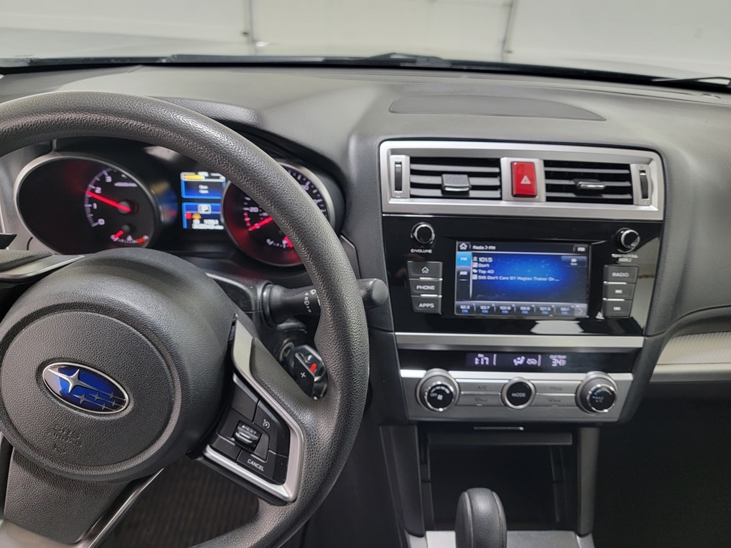 2018 Subaru Outback Base - Photo 14