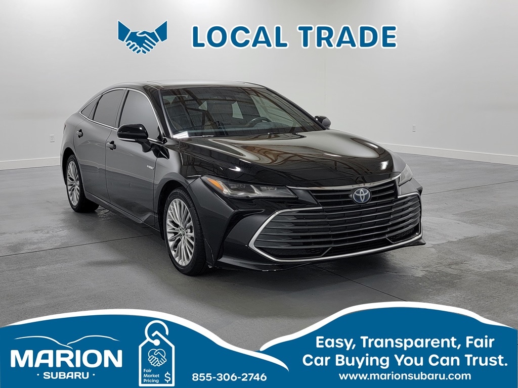 2020 Toyota Avalon Limited Hybrid's photo