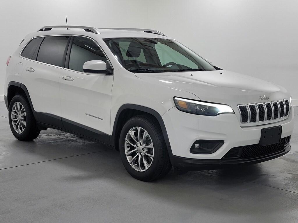 Used 2019 Jeep Cherokee Latitude Plus with VIN 1C4PJLLB5KD202385 for sale in Marion, IL