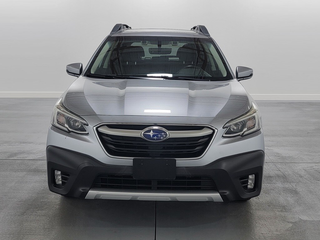 2020 Subaru Outback Limited photo 2