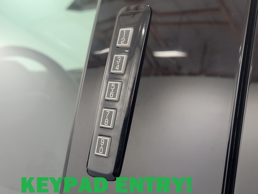 2018 Ford F-150 Raptor - Photo 13