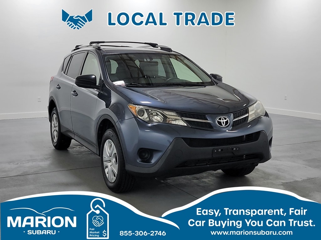 2014 Toyota RAV4 LE's photo