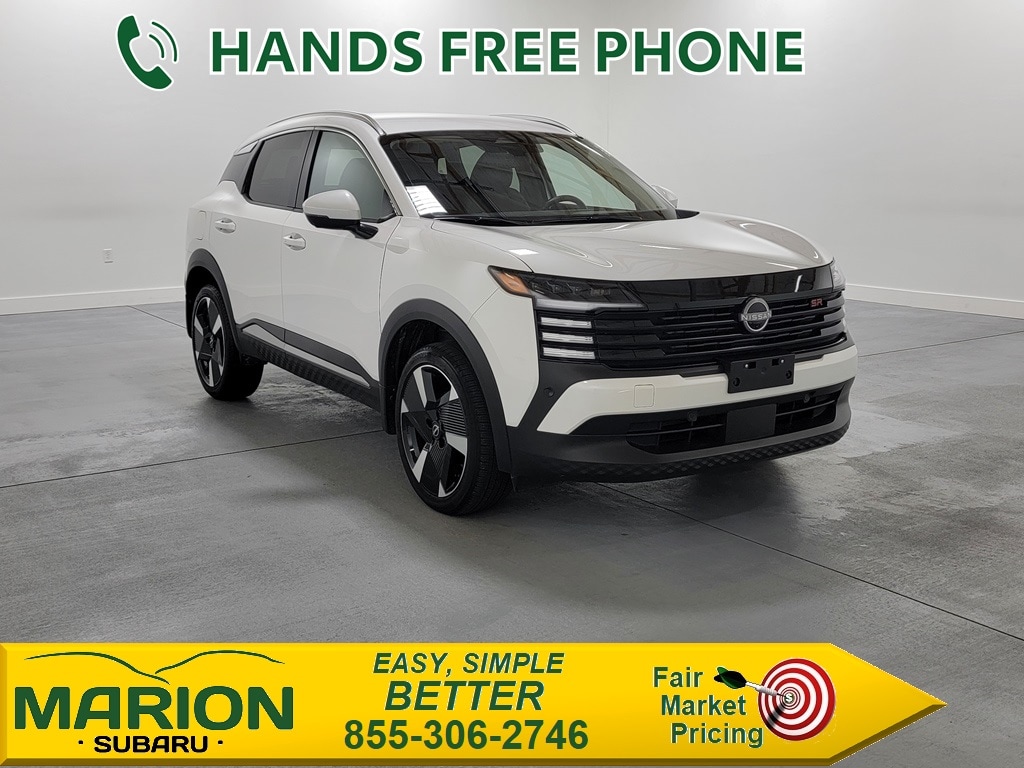 2025 Nissan Kicks SR's photo