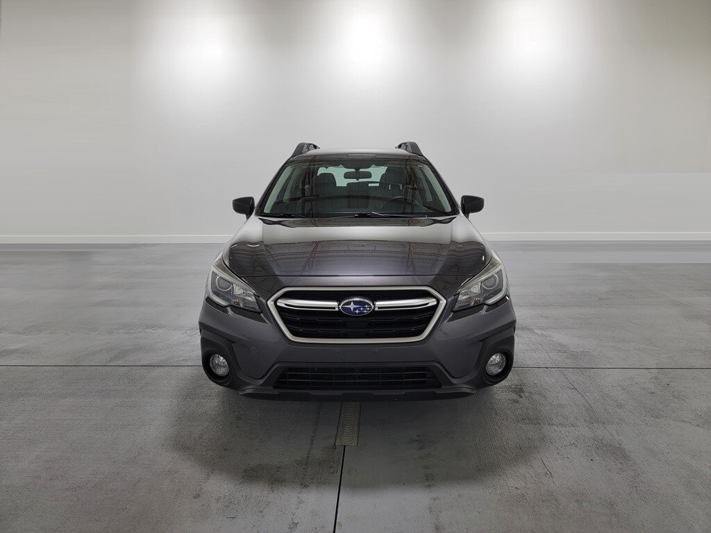 2018 Subaru Outback 2.5i photo 2