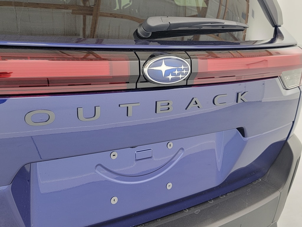 2026 Subaru Outback Limited - Photo 6