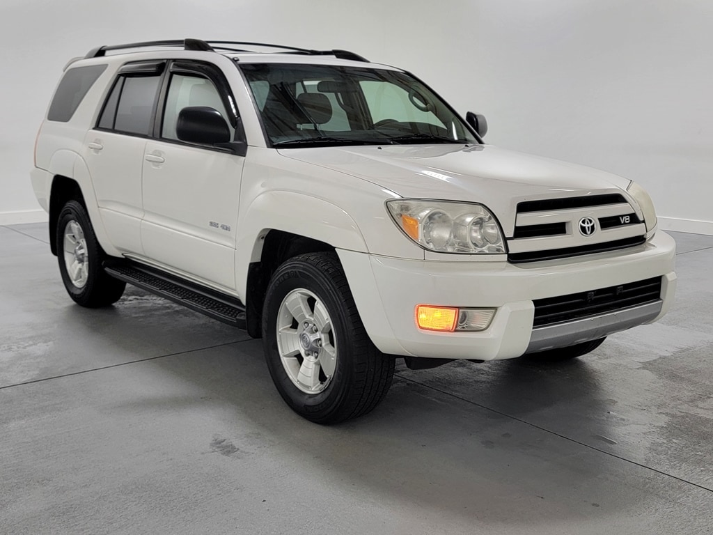 Used 2004 Toyota 4Runner SR5 with VIN JTEBT14R448010032 for sale in Marion, IL