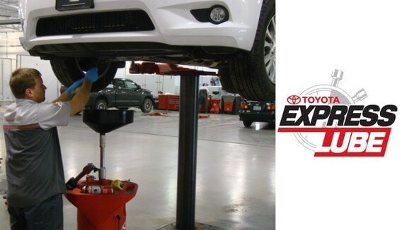 Oil Change In Marion Express Lube Service Marion Toyota