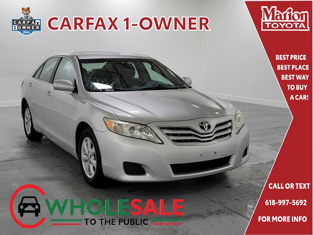 2010 Toyota Camry 2.5 Auto LE's photo
