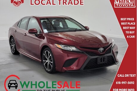 Featured used 2018 Toyota Camry SE Sedan 4T1B11HK7JU532160 for sale in Marion, IL