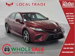 Used 2018 Toyota Camry SE Sedan 4T1B11HK7JU532160 Marion